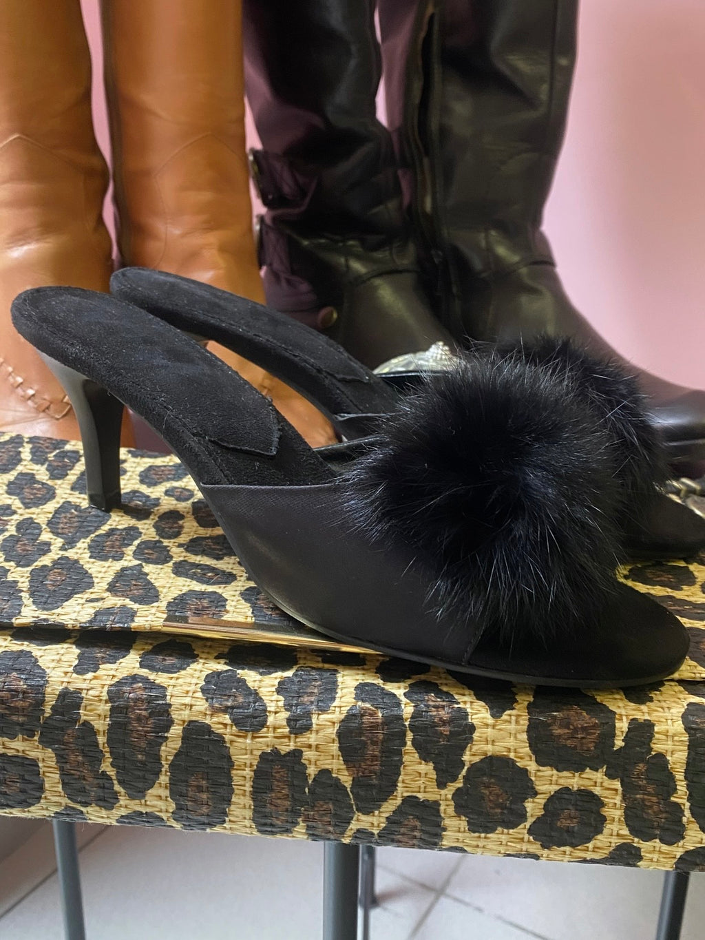 Black shoes with a fluff