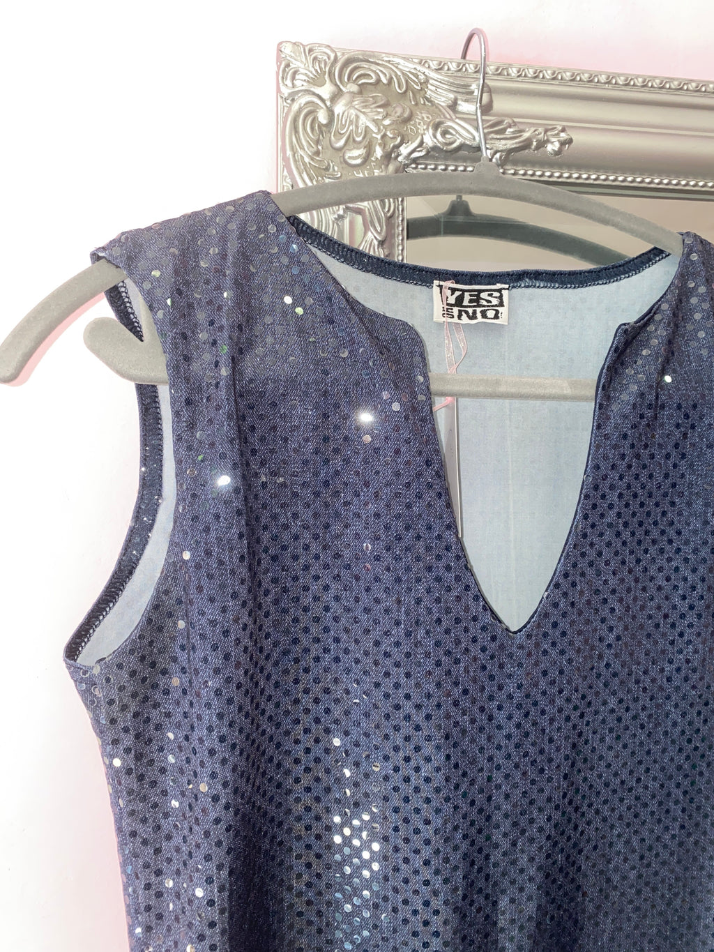 Vintage tank top sparkly