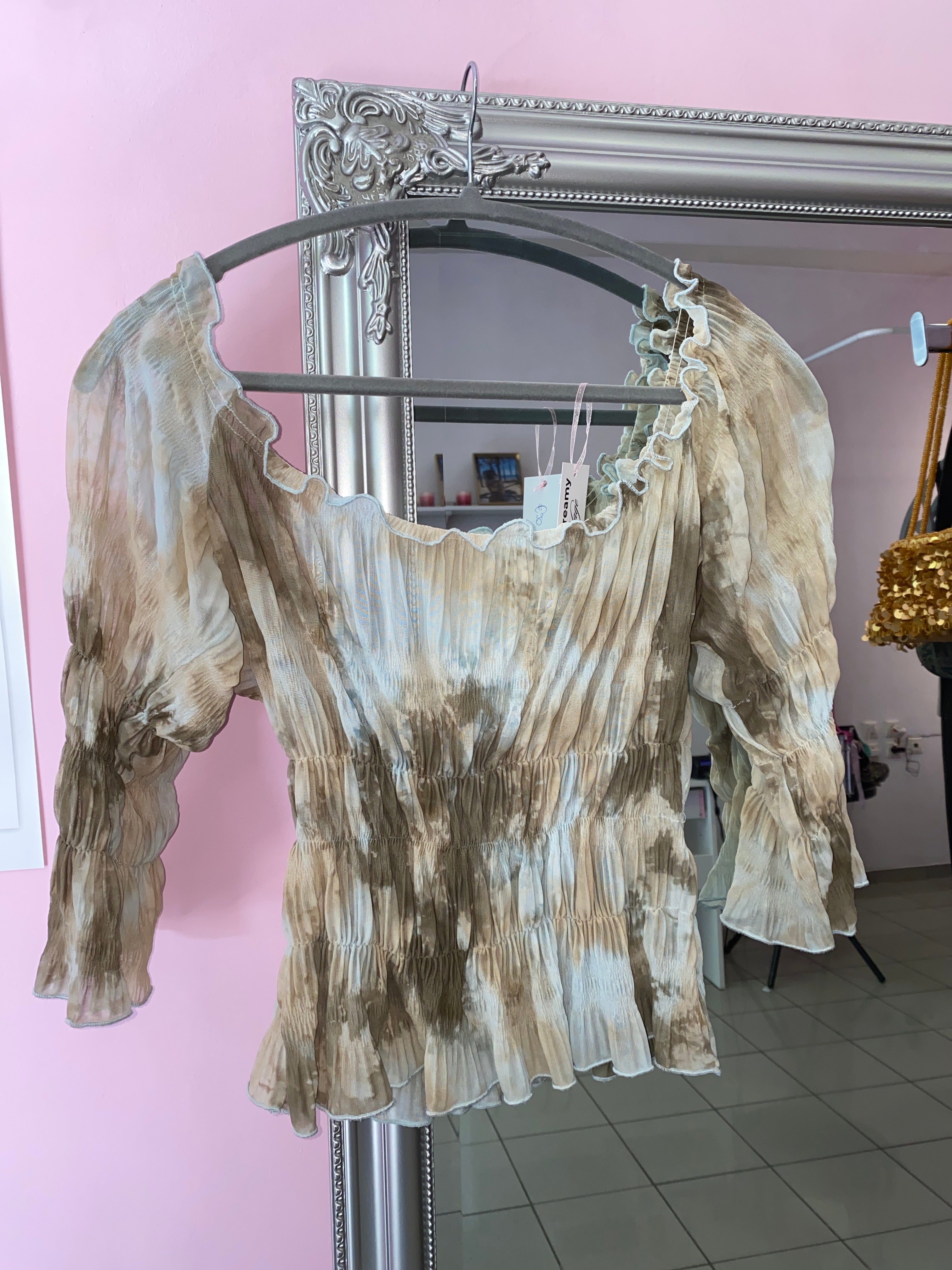 Fairly blouse