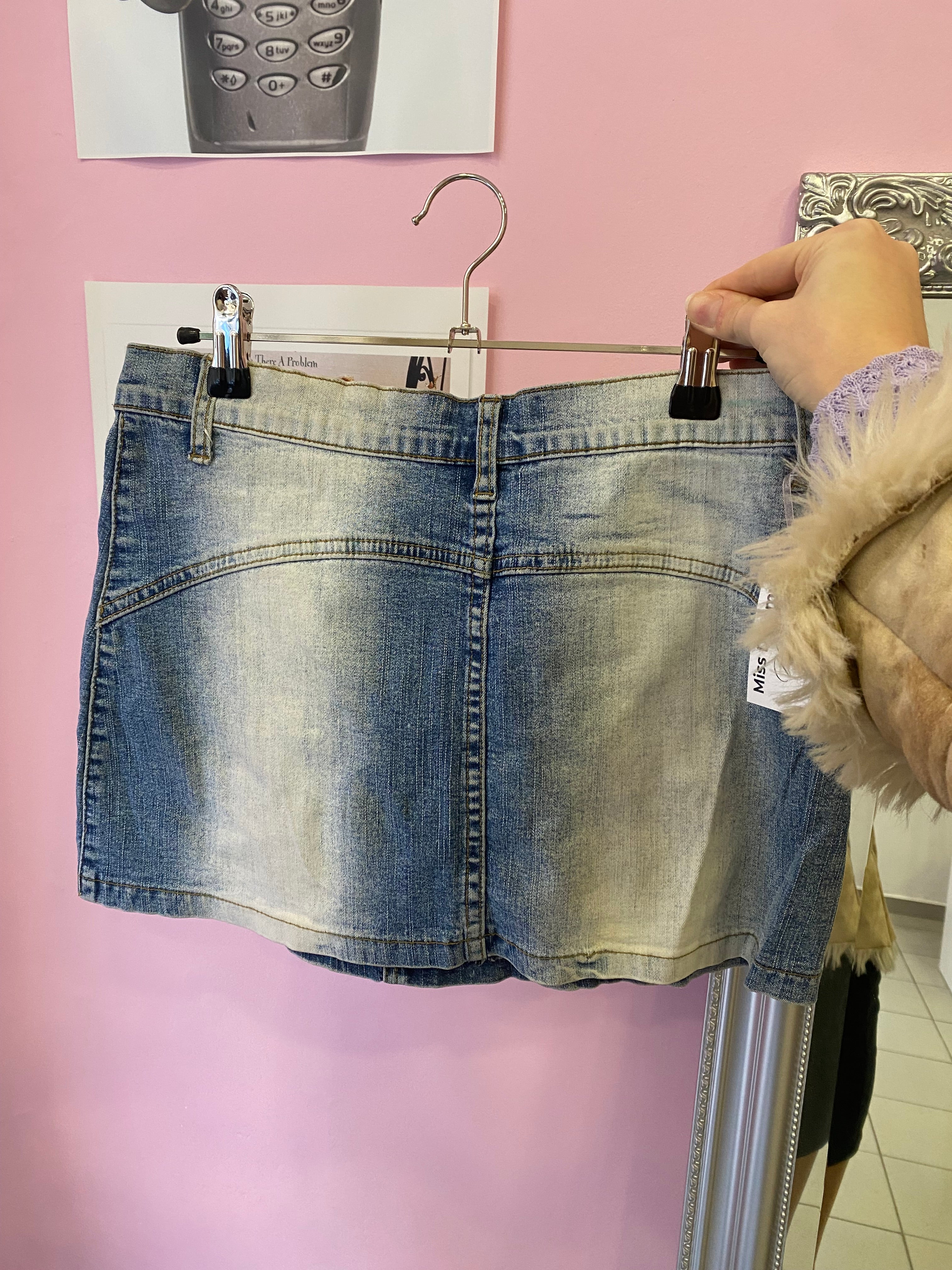 2000s mini denim skirt