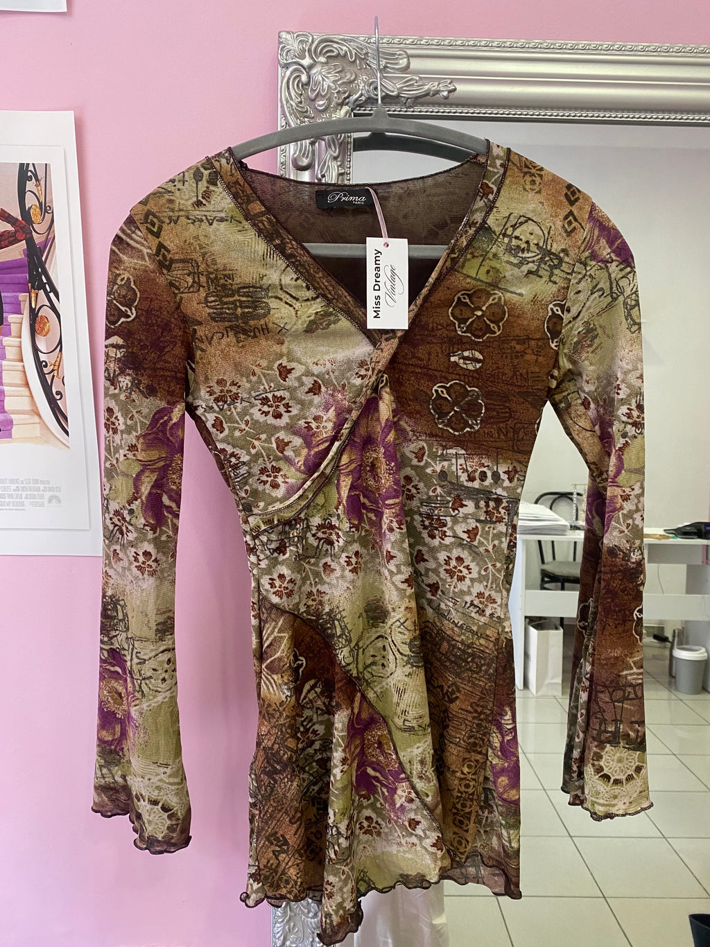 Earthy tone long sleeve top