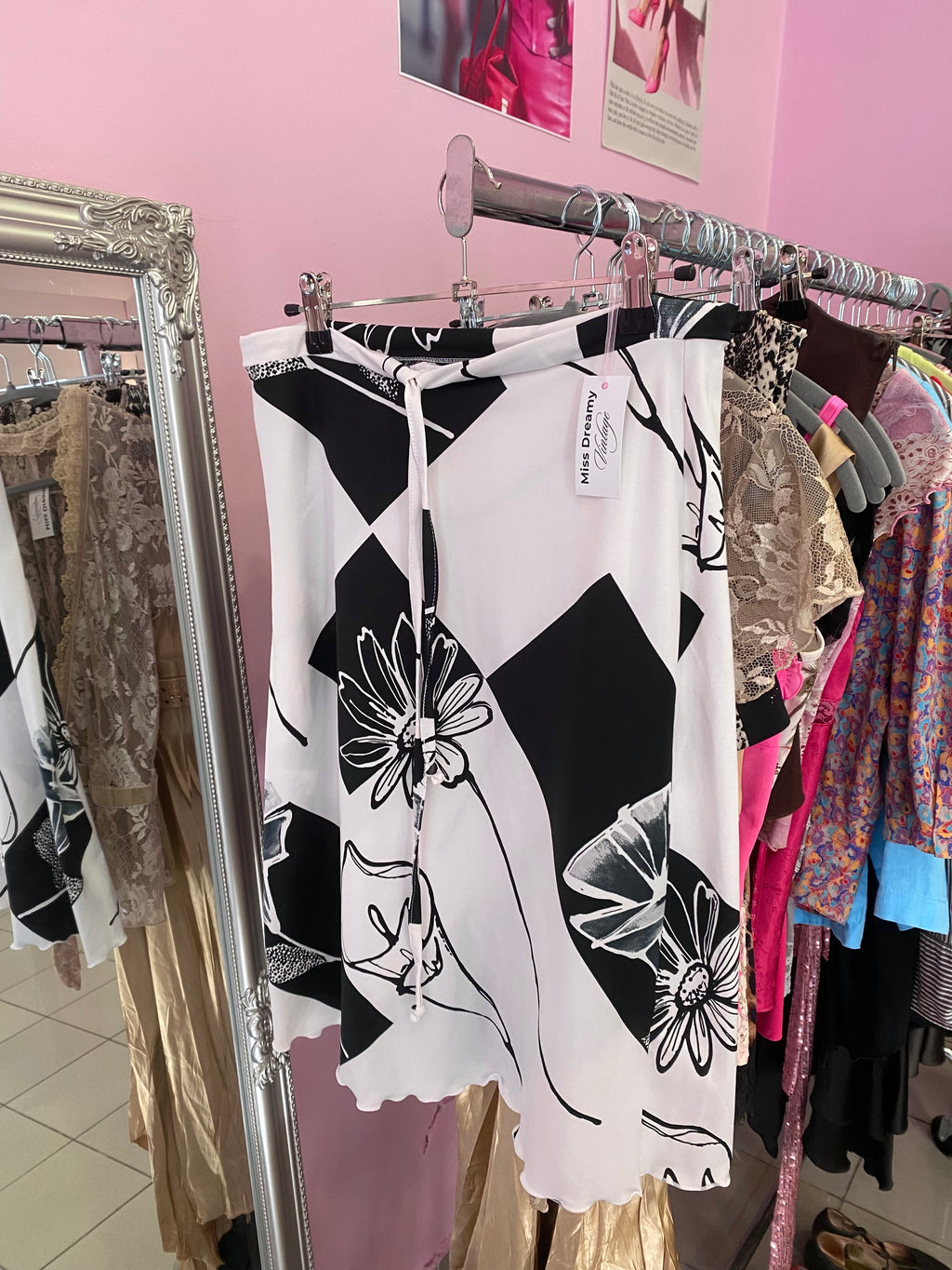 Black & white midi skirt