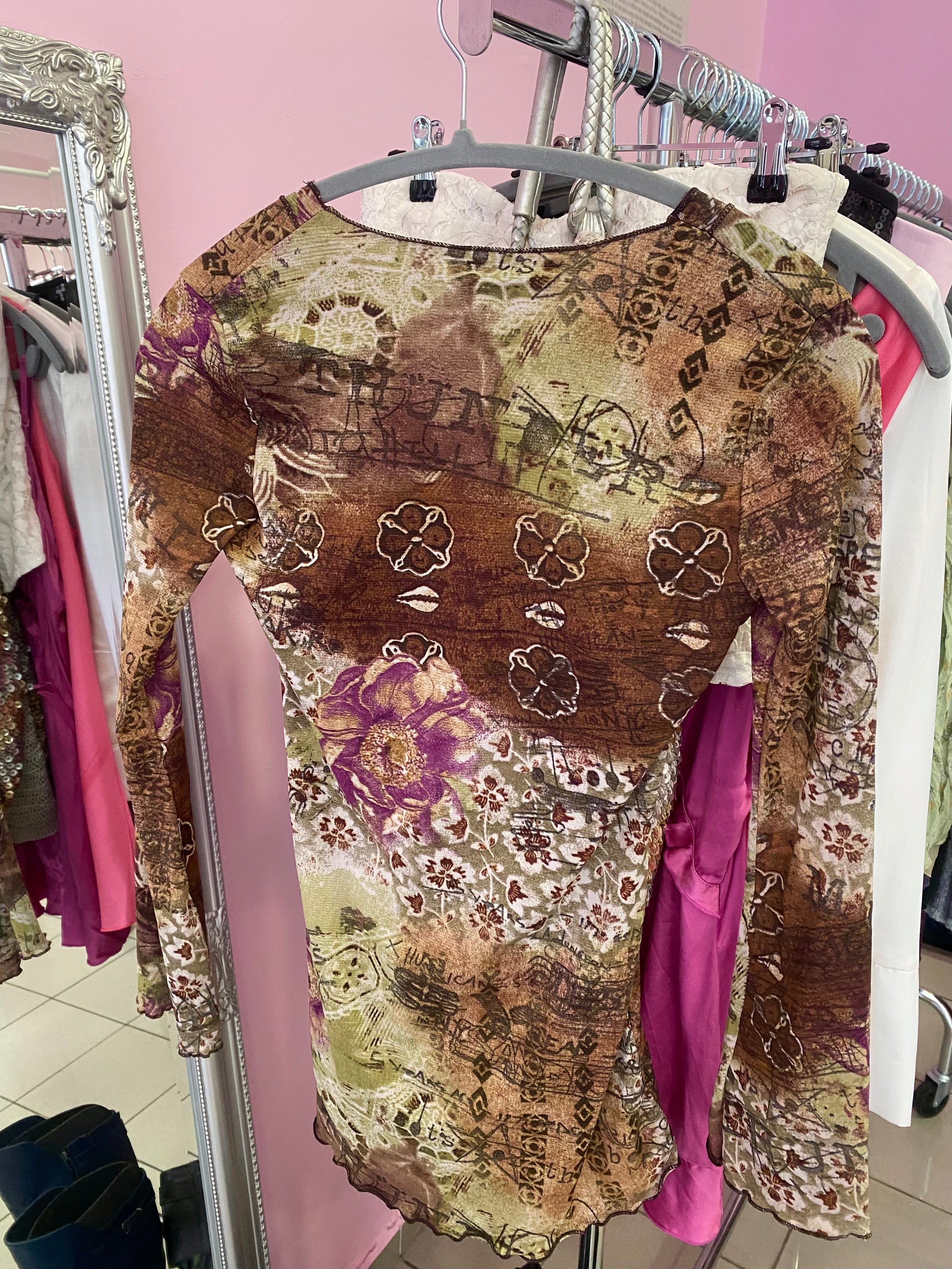 Earthy tone long sleeve top