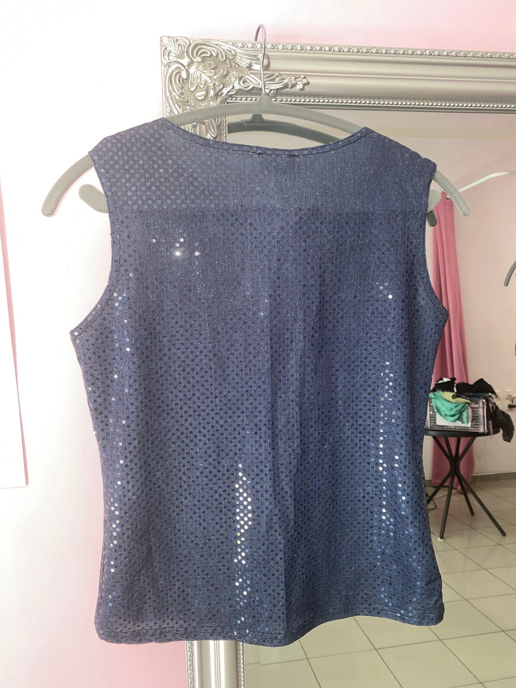 Vintage tank top sparkly