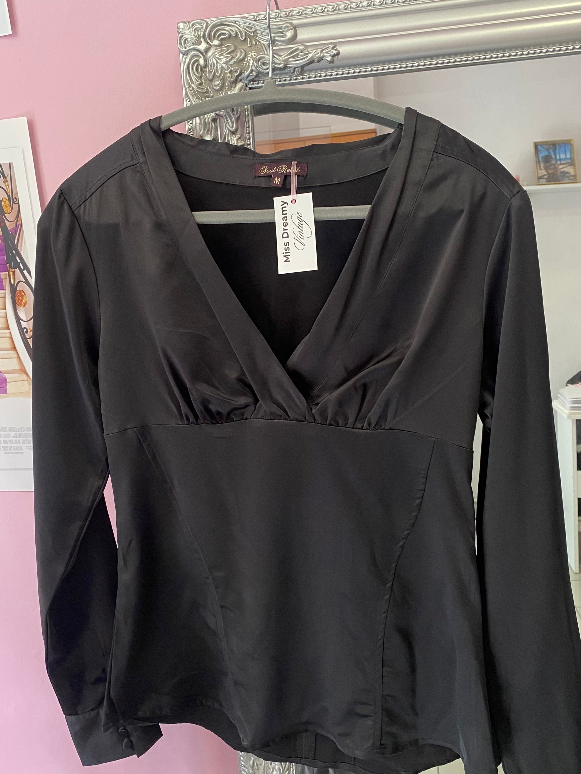 Black long sleeve blouse