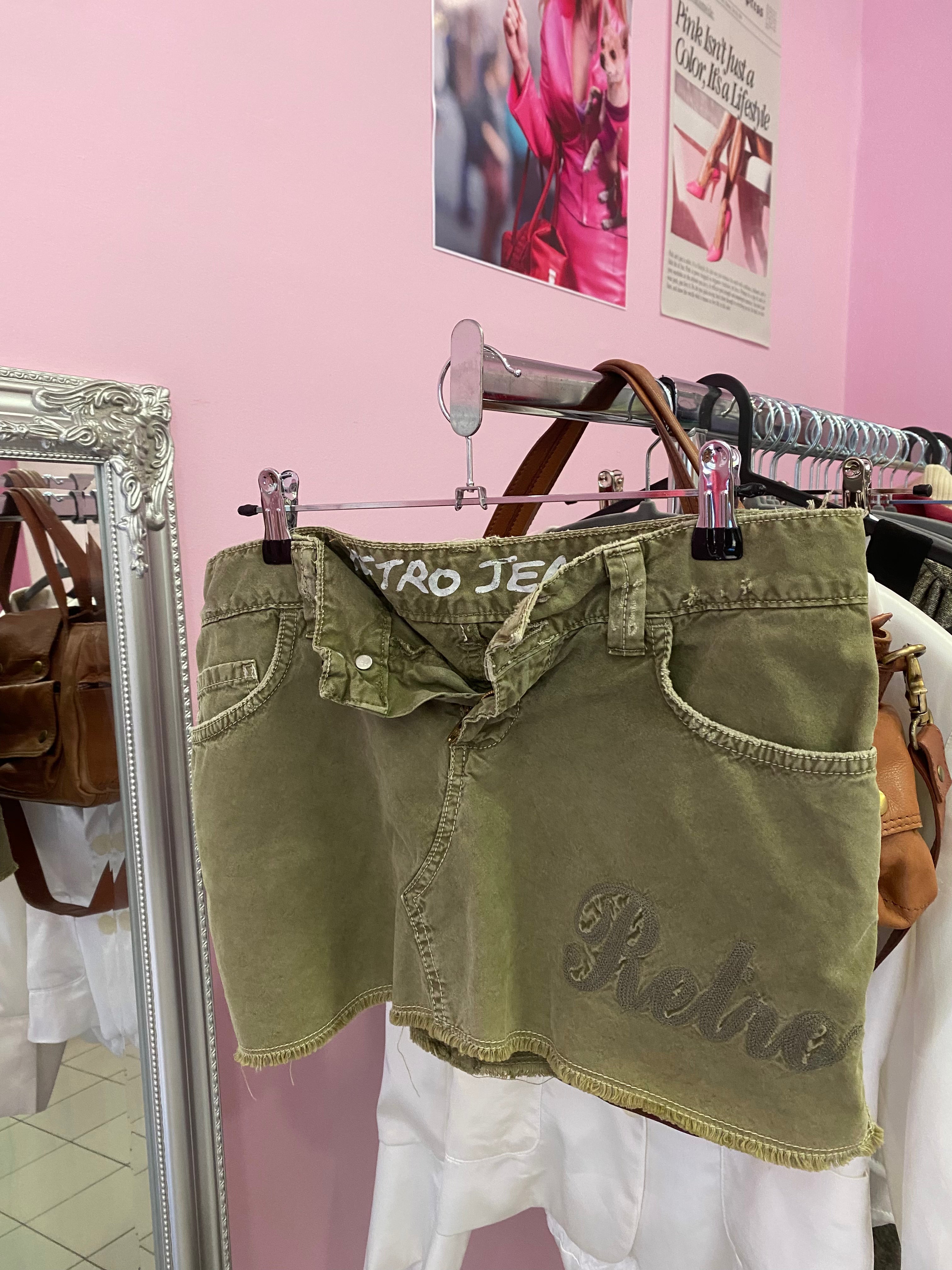 Khaki mini retro skirt