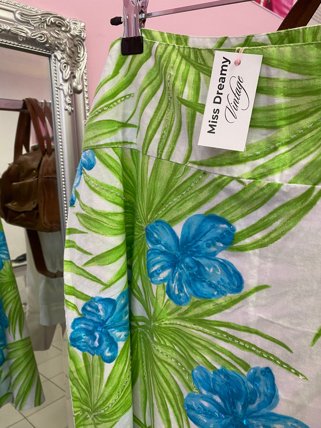 Embroidered flower skirt