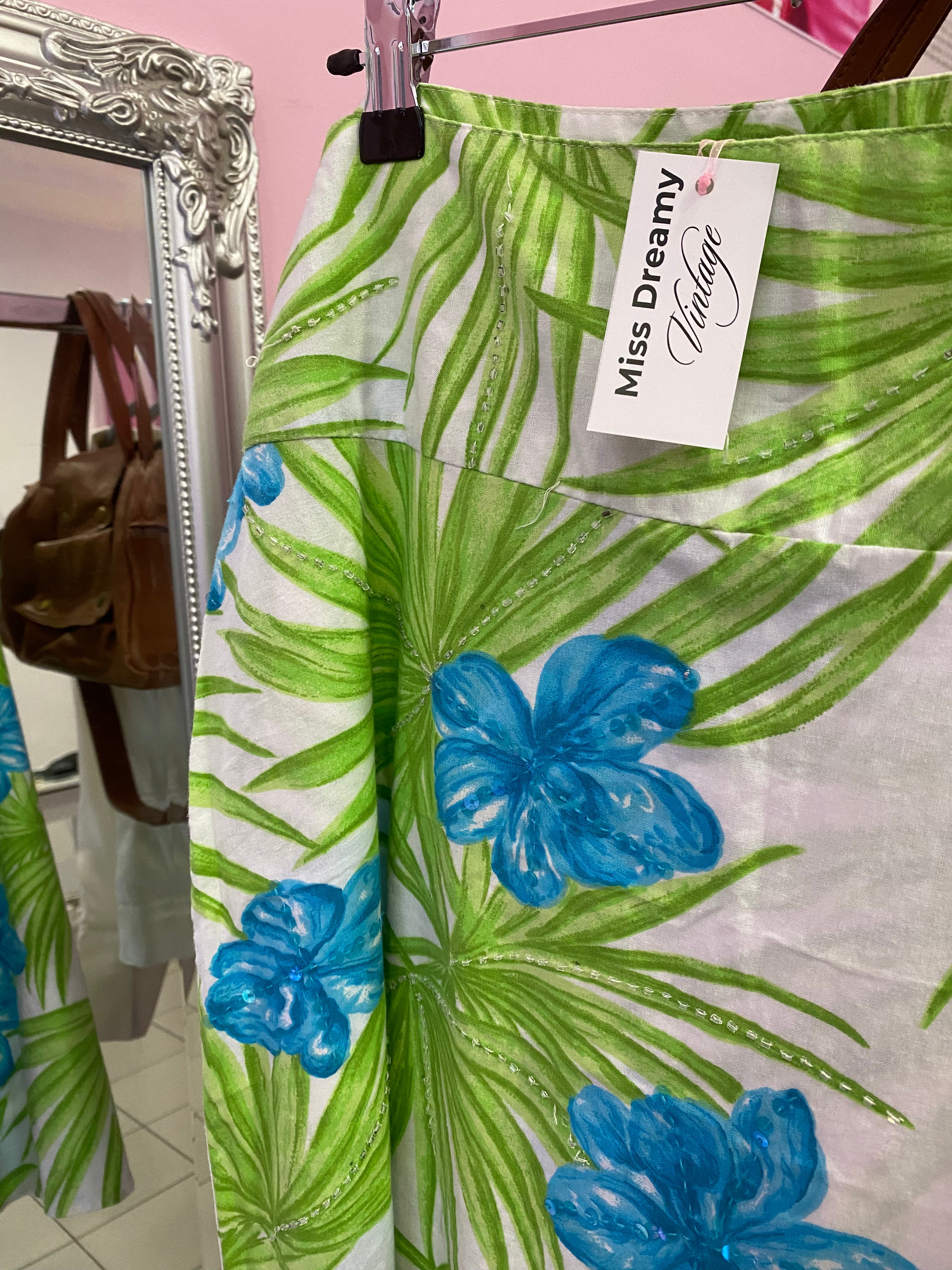 Embroidered flower skirt