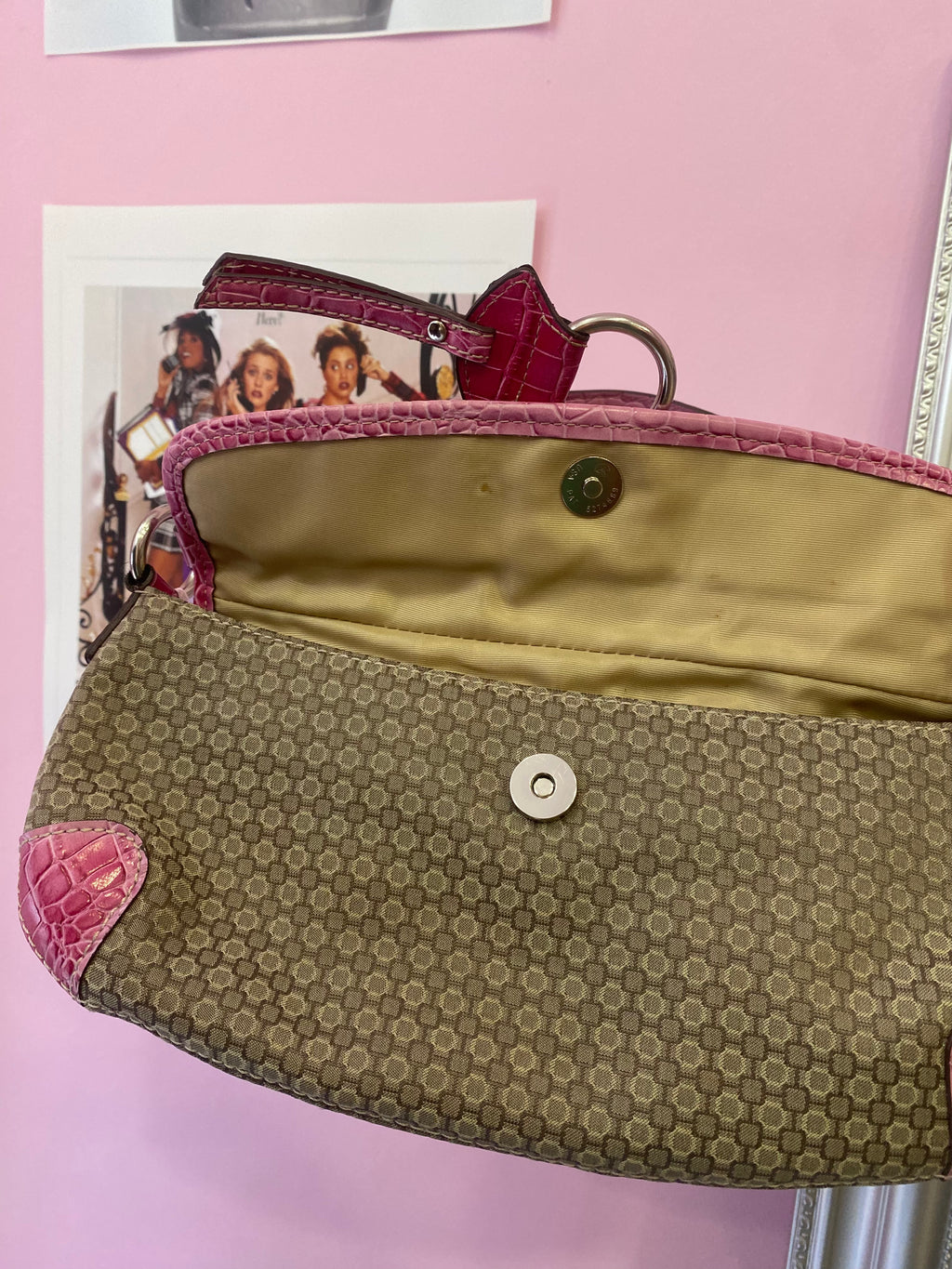Cute 2000s shoulder bag