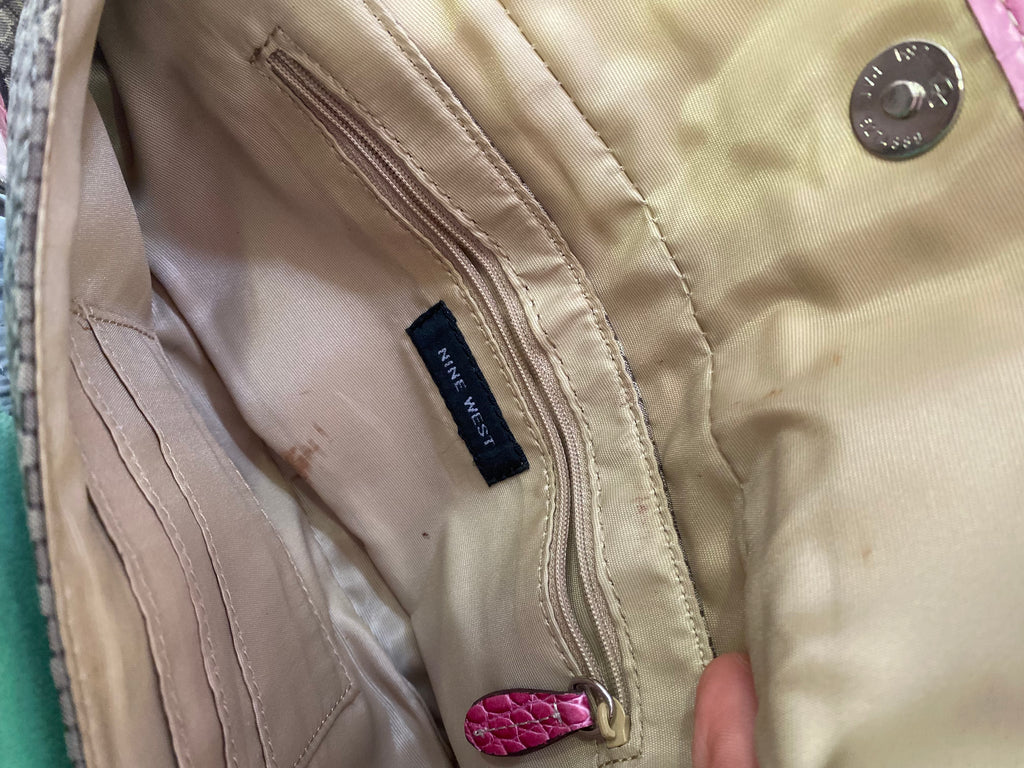 Cute 2000s shoulder bag